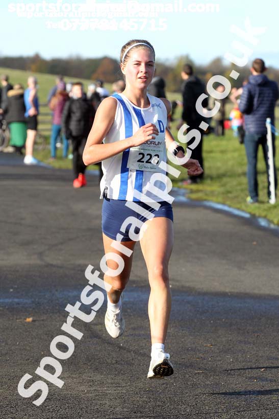 Senior men and women, Heaton Memorial 10k Road Race, Town Moor, Newcastle.  Photo: David T. Hewitson/Sports for All Pics